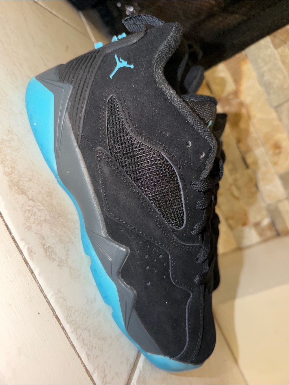 Kids Jordan MVP 92 - Black and Gamma blue Sneakers
